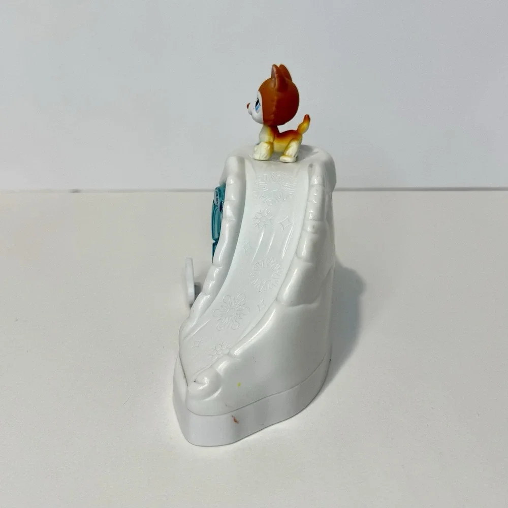Vintage Littlest Pet Shop Husky & Igloo Polar Puppies Playset